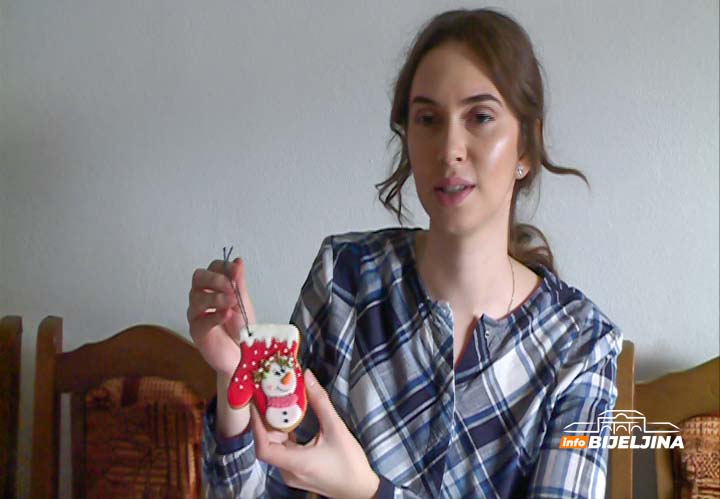 Završila ekonomski fakultet, ali posla nije bilo: Vrijedna Bijeljinka pravi slasne medenjake (FOTO)