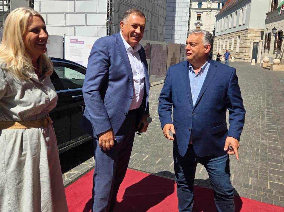 Dodik i Cvijanovićeva u posjeti Orbanu
