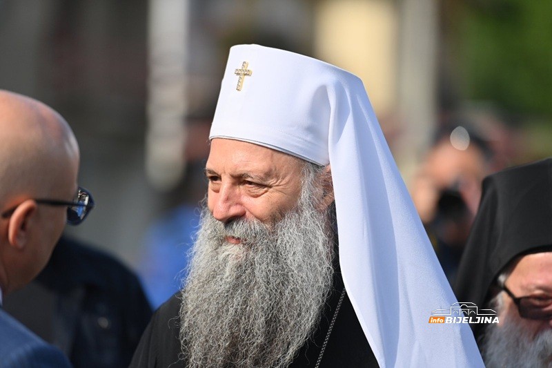 Patrijarh Porfirije stigao u Bratunac gdje će služiti liturgiju i pomen stradalim Srbima