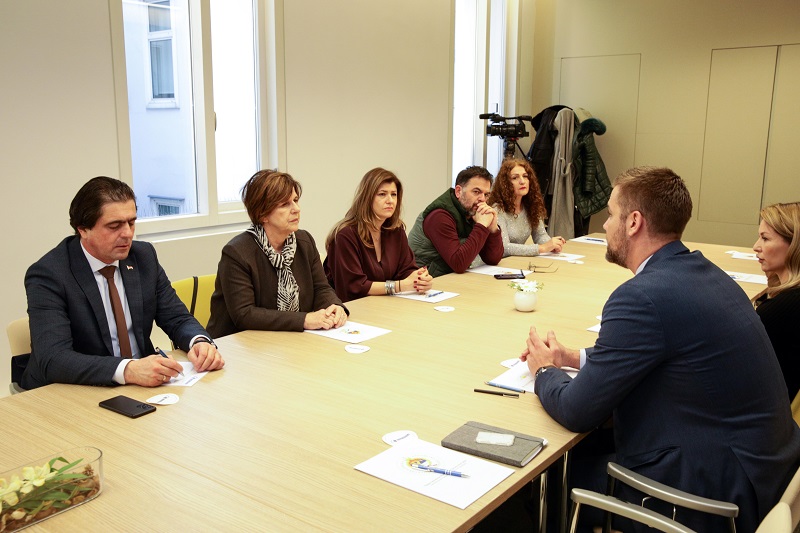 Ministar Željka Stojičić posjetila Predstavništvo Republike Srpske u Beču (FOTO)
