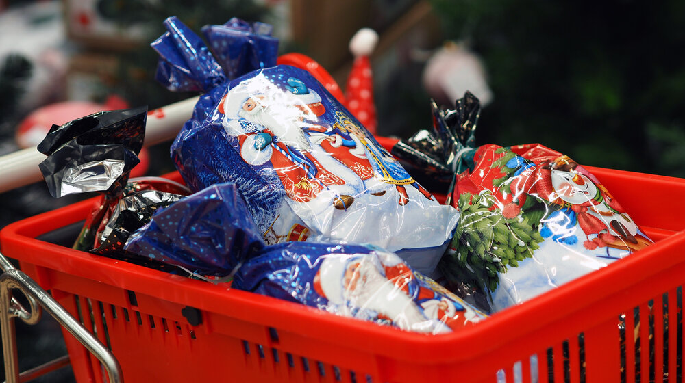 Bijeljina: Podijeljeni paketići za romsku djecu koja idu u školu ili borave u Centru