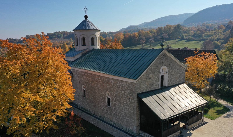 Prva faza arheoloških istraživanja manastira Papraća: Otkrili nakit, alatke od kosti i novac kraljeva /FOTO/