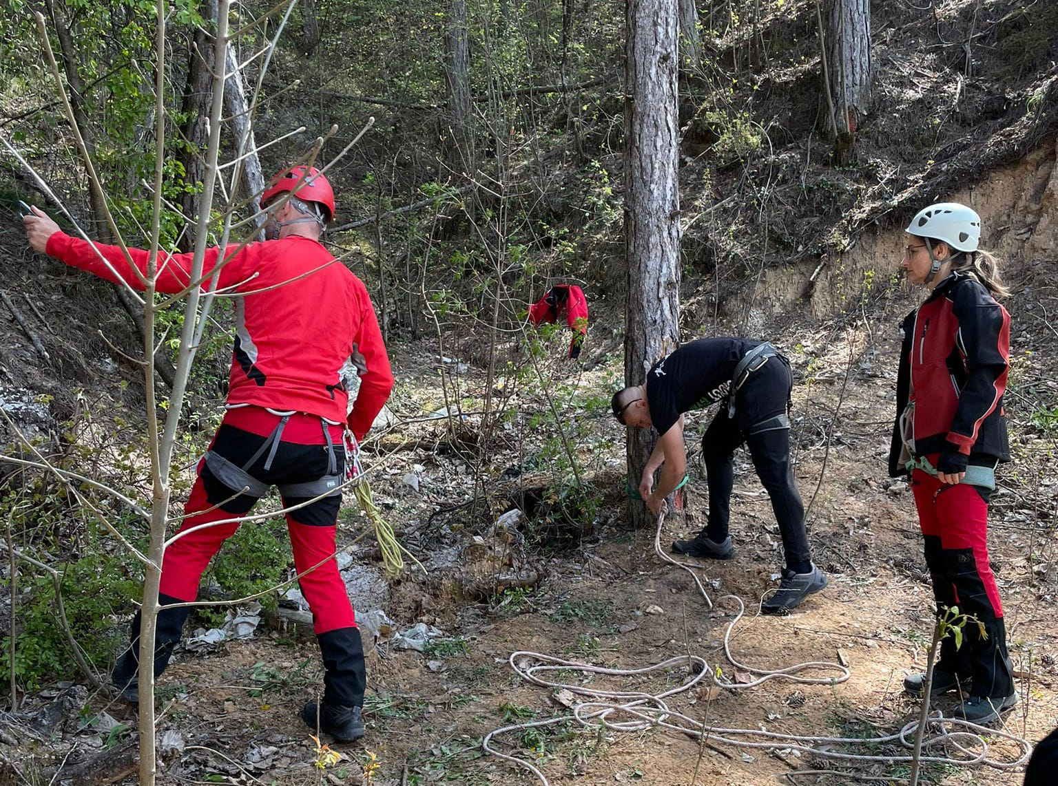 Tražio kravu pa se izgubio na planini, spasioci na terenu
