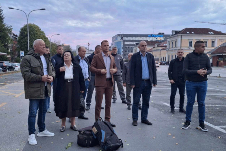 „Autoprevoz“ preuzima zemljište u centru Banjaluke, šta kažu Đurić i Stanivuković (FOTO)