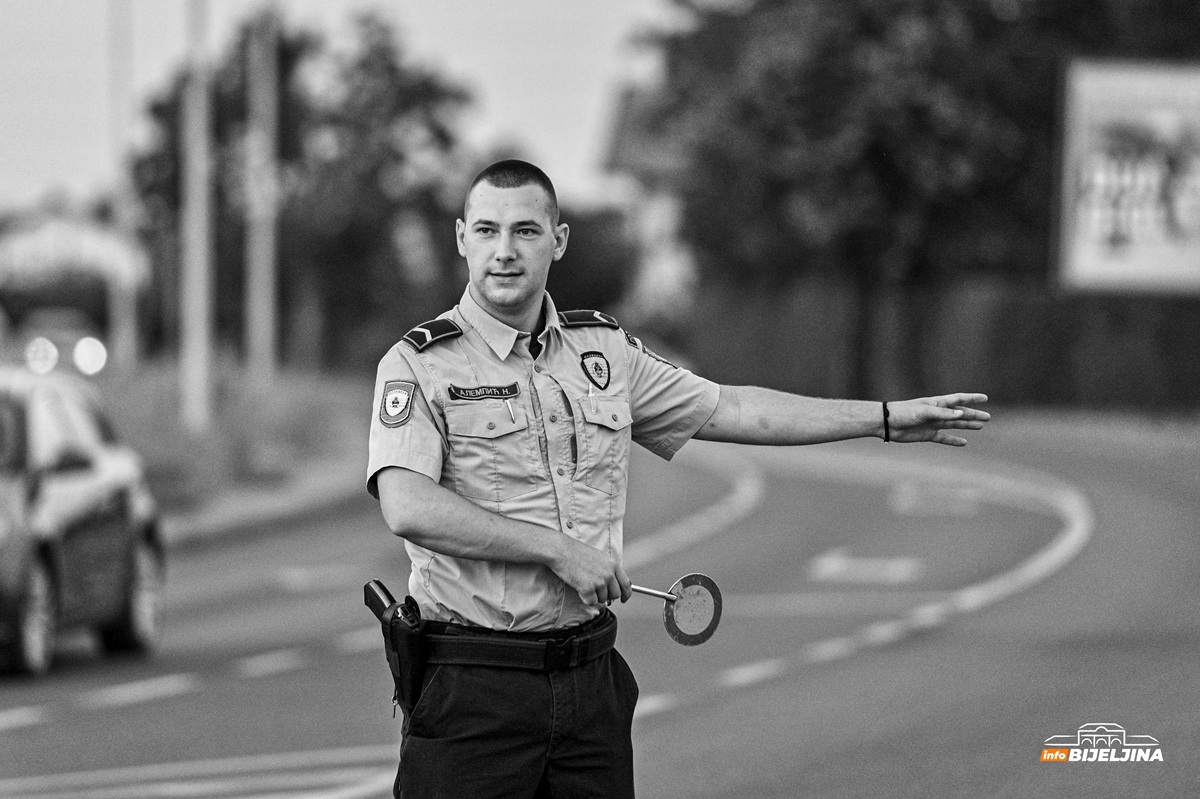 Bijeljina zavijena u crno: Poznato vrijeme i mjesto sahrane policajca koji je nastradao u nesreći