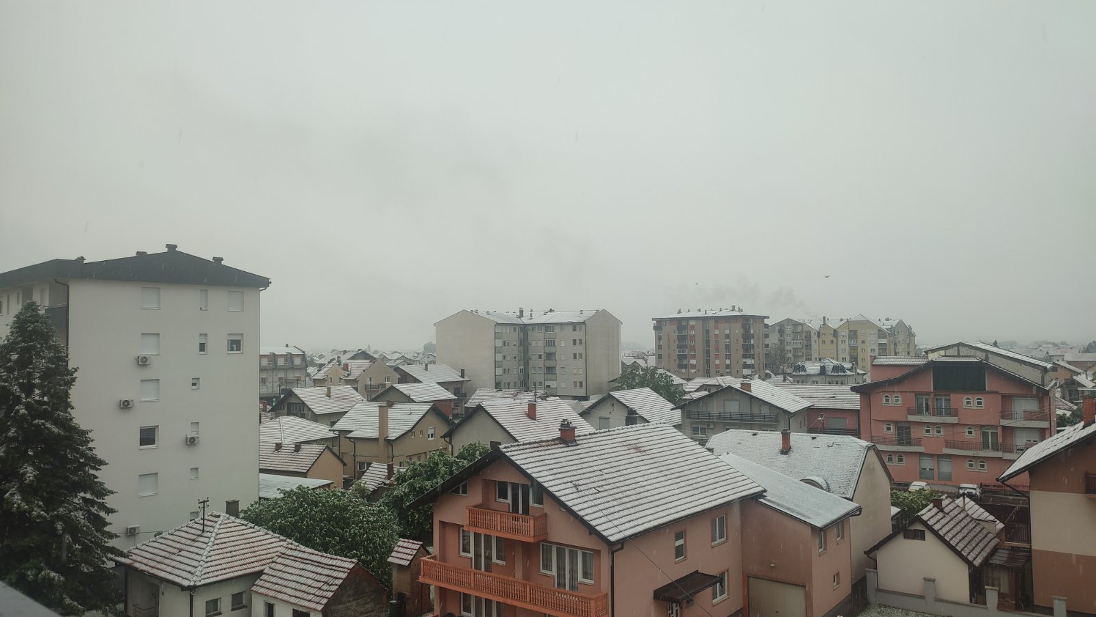 Aprilski snijeg stigao u Semberiju: Narodno vjerovanje otkriva šta nas čeka