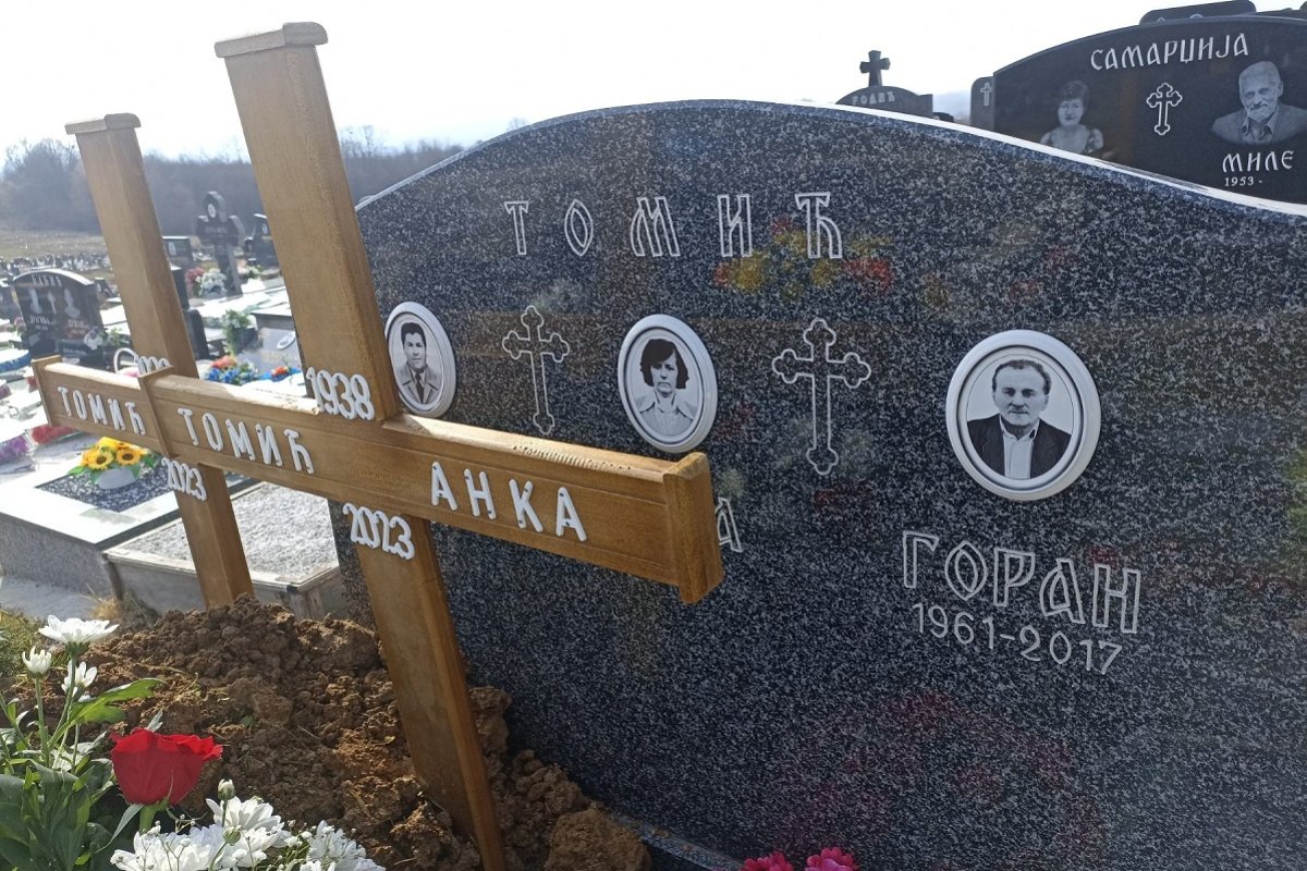 Supružnici nakon 60 godina braka preminuli isti dan