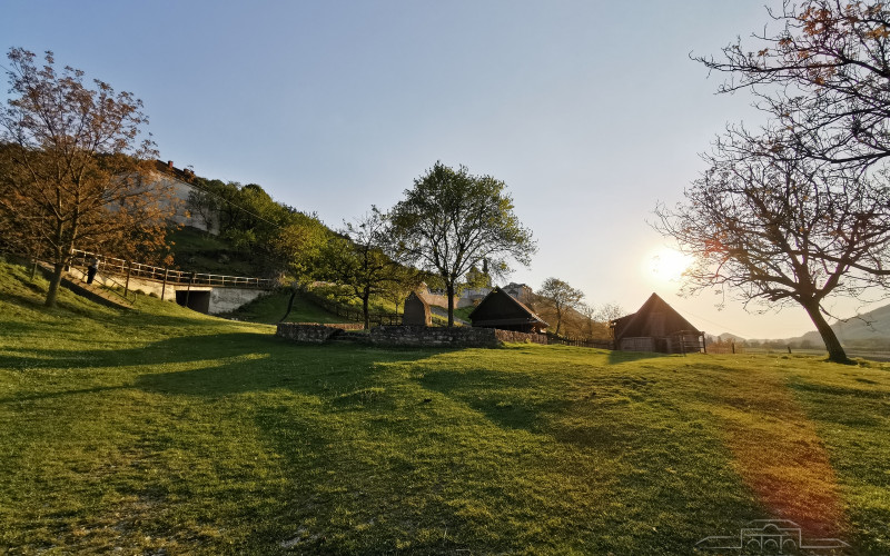 Danas sunčano uz umjerenu oblačnost