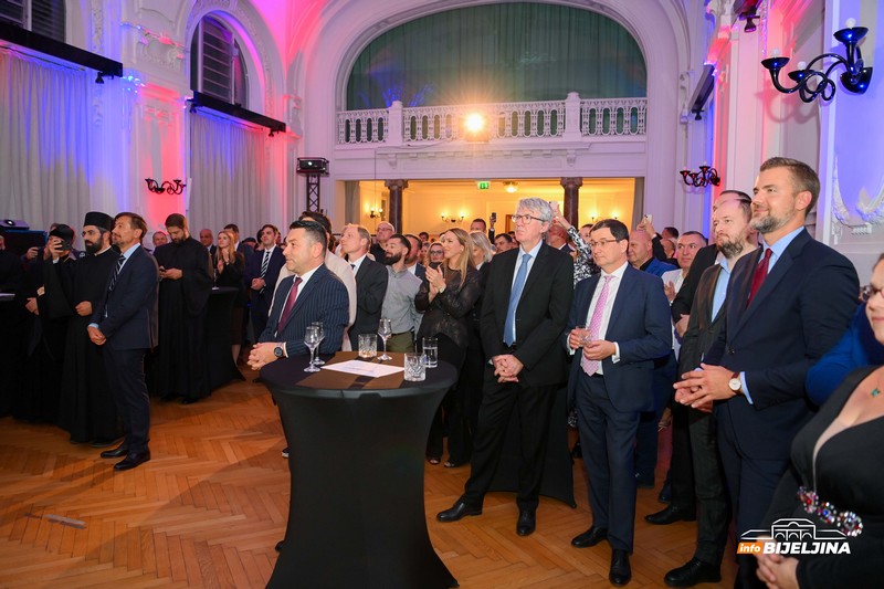 Počeli Dani Semberije u Austriji: Manifestacija koja promoviše naše privredne i umjetničke potencijale (FOTO)