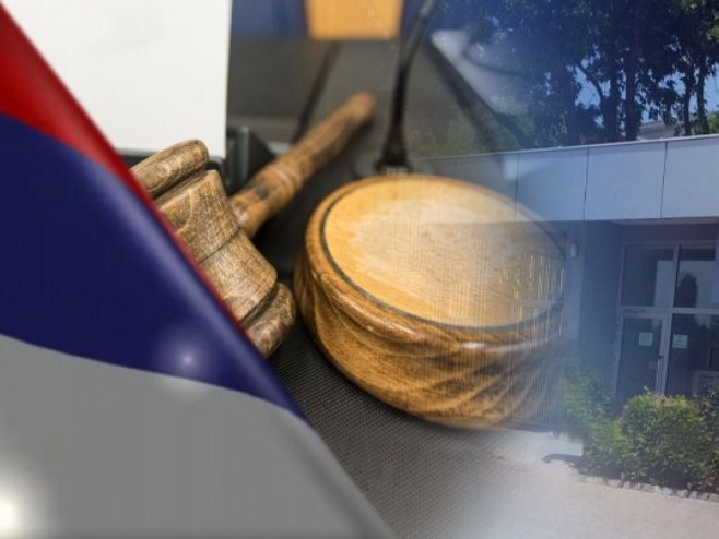 Poluprazna sudnica na izricanju presude Dodiku i Lukiću