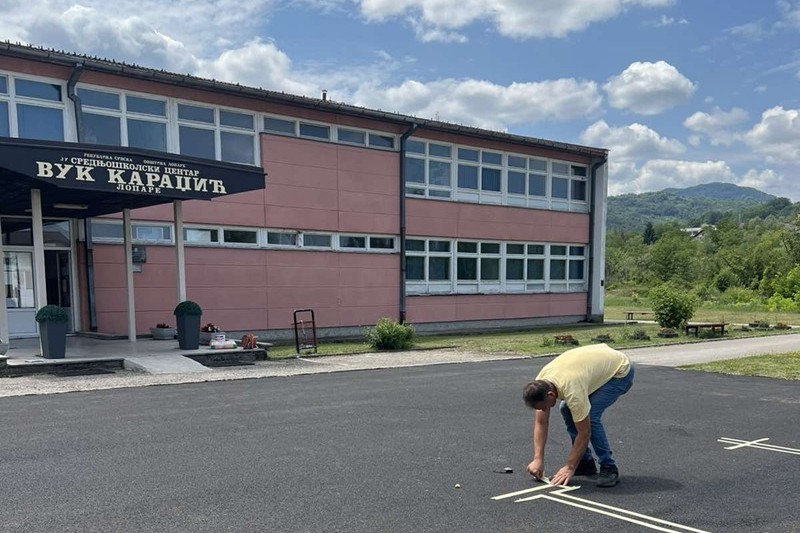 Srednja škola u Loparama ispunila plan upisa: Iznjedrili stručnjake s prestižnim karijerama /FOTO/