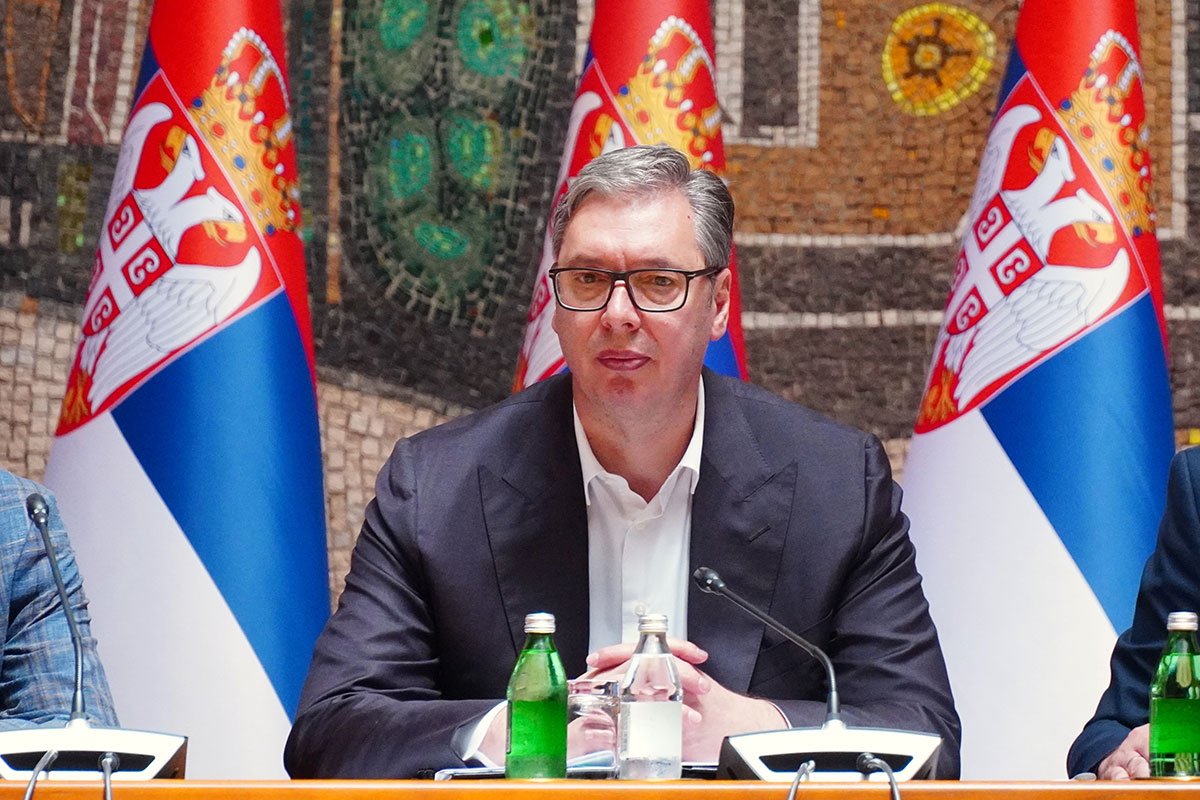 Obratili se Vučić i Dačić: Povrijeđeno 48 policajaca, privedeno 38 osoba