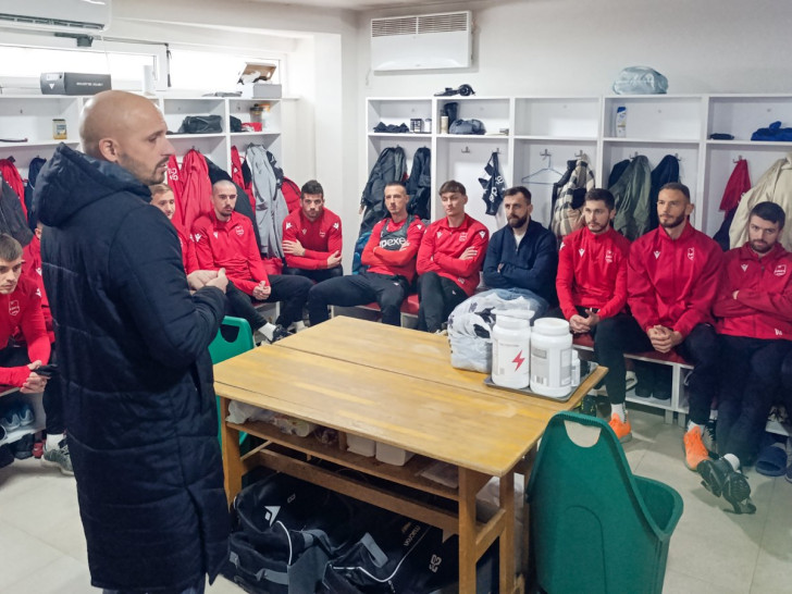 Sloga počela pripreme, Maksimović jasan: Opstanak je jedini cilj