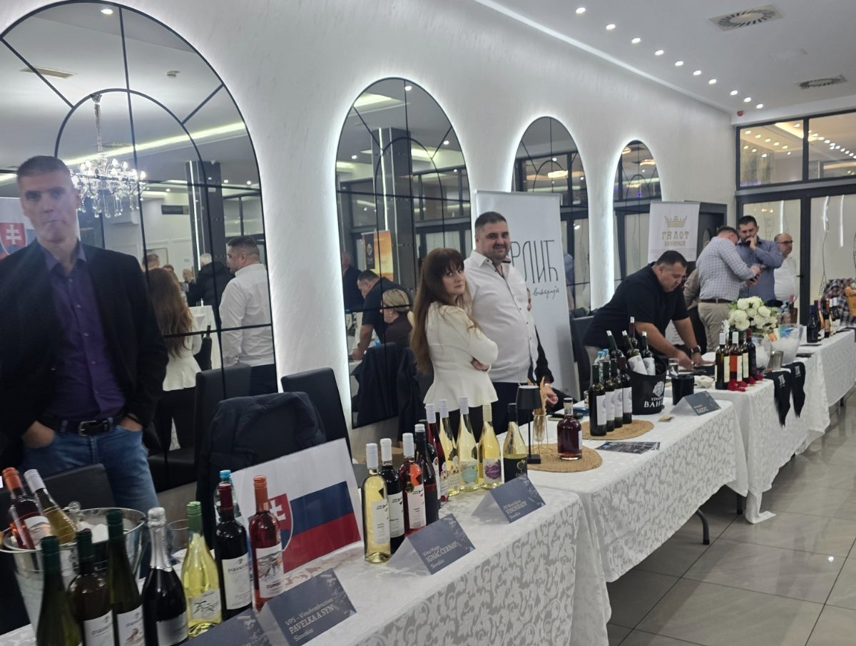 U Bijeljini otvoren Sajam vina: Vino je simbol tradicije, kulture i povezivanja ljudi