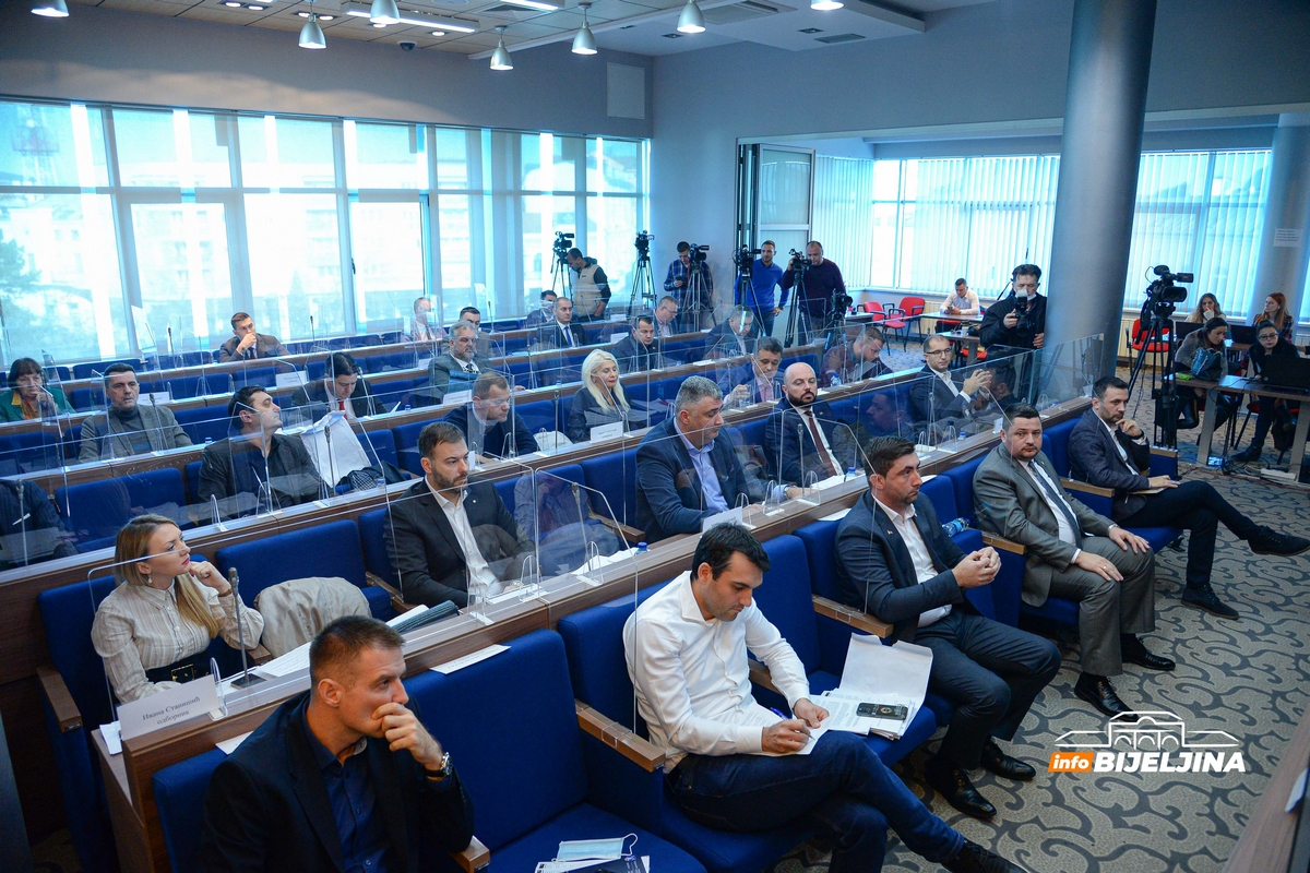 InfoBijeljina objavljuje serijal tekstova: Saznajte sve o BIJELJINSKIM ODBORNICIMA