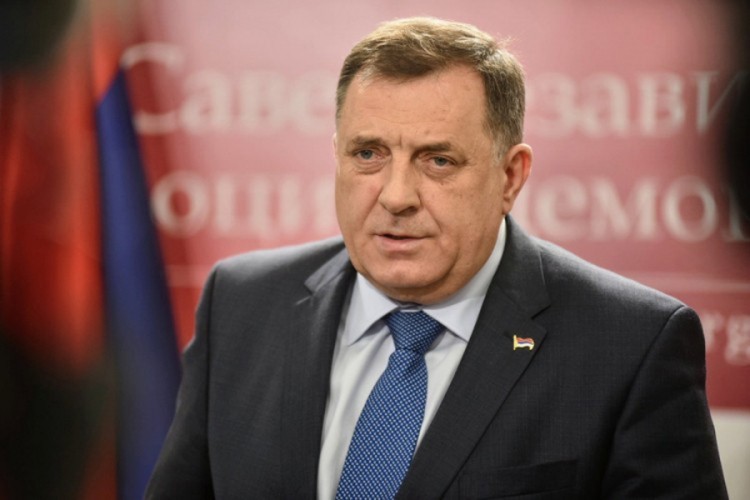 Dodik: Obavještavam Šarovića da će SDS napustiti još jedan poslanik