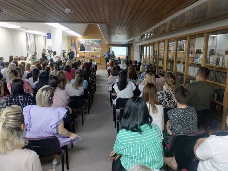 Zašto je djeci sve teže da uče? Rajović otkrio rješenje u Bijeljini