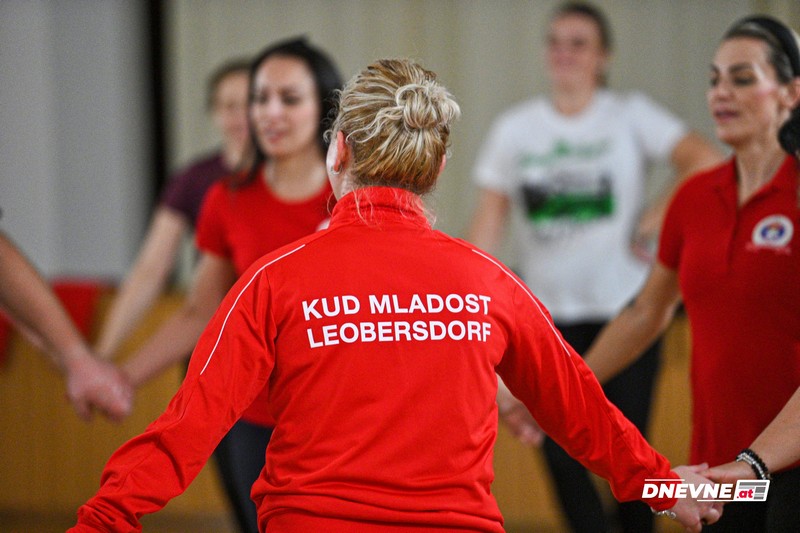 KUD „Mladost“ iz austrijskog Leobersdorf-a čuva tradiciju srpskog naroda (FOTO)