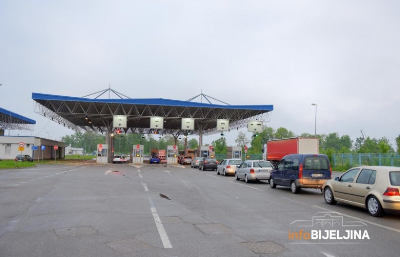 U planu i Rača: Formiranje integrisanih graničnih prelaza u interesu poslovne zajednice