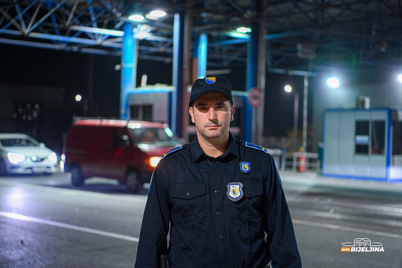 Bojan Lučić, granični policajac iz Bijeljine: Prepoznatljiv po humanosti (FOTO)
