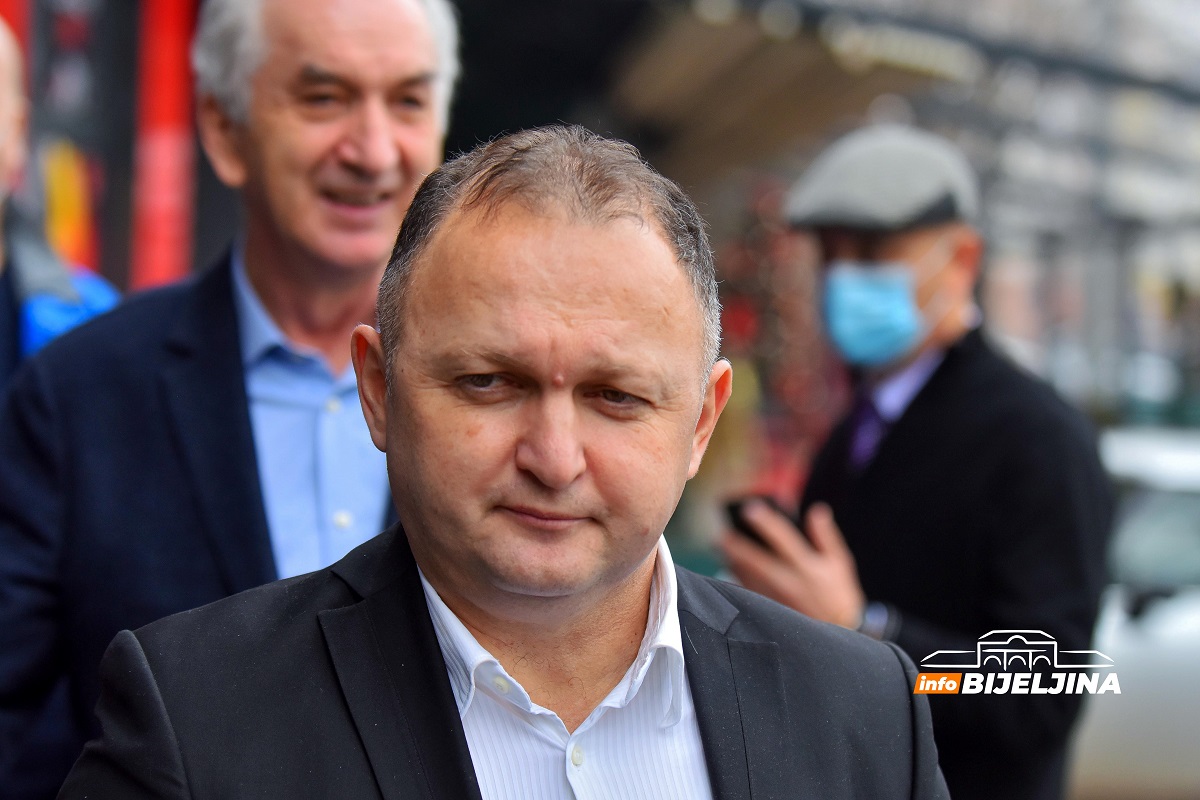 „Zastupam ljude koji žive u 30 kvadrata“ Stojanović traži legalizaciju objekata čiji su investitori umrli ili negdje nestali