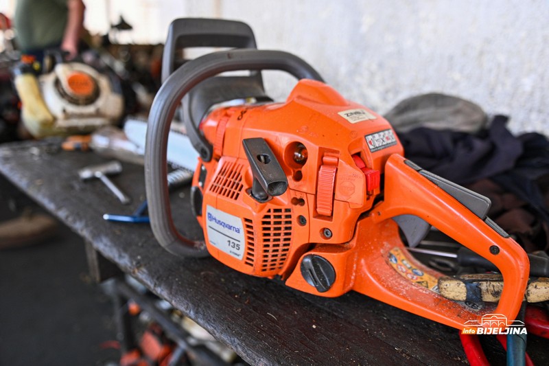 Poznati majstor Ljubo iz Bijeljine: Dnevno sam imao i do 300 popravki (FOTO)