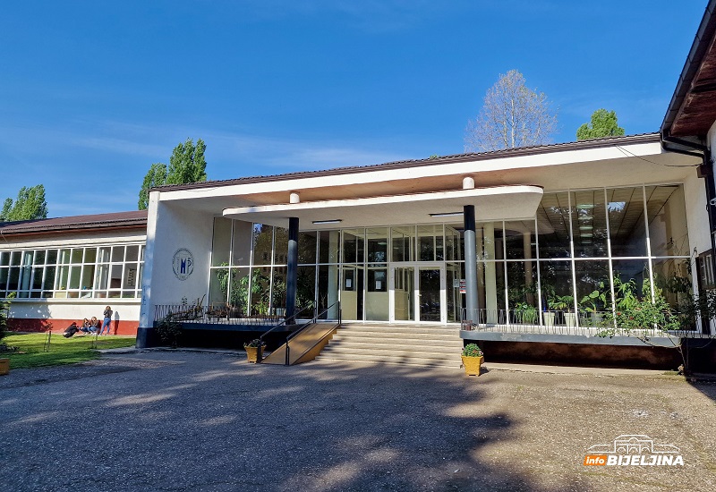 Pojedine škole popunile sva mjesta, drugi upisni rok od 1. jula, kakvo je stanje u Bijeljini