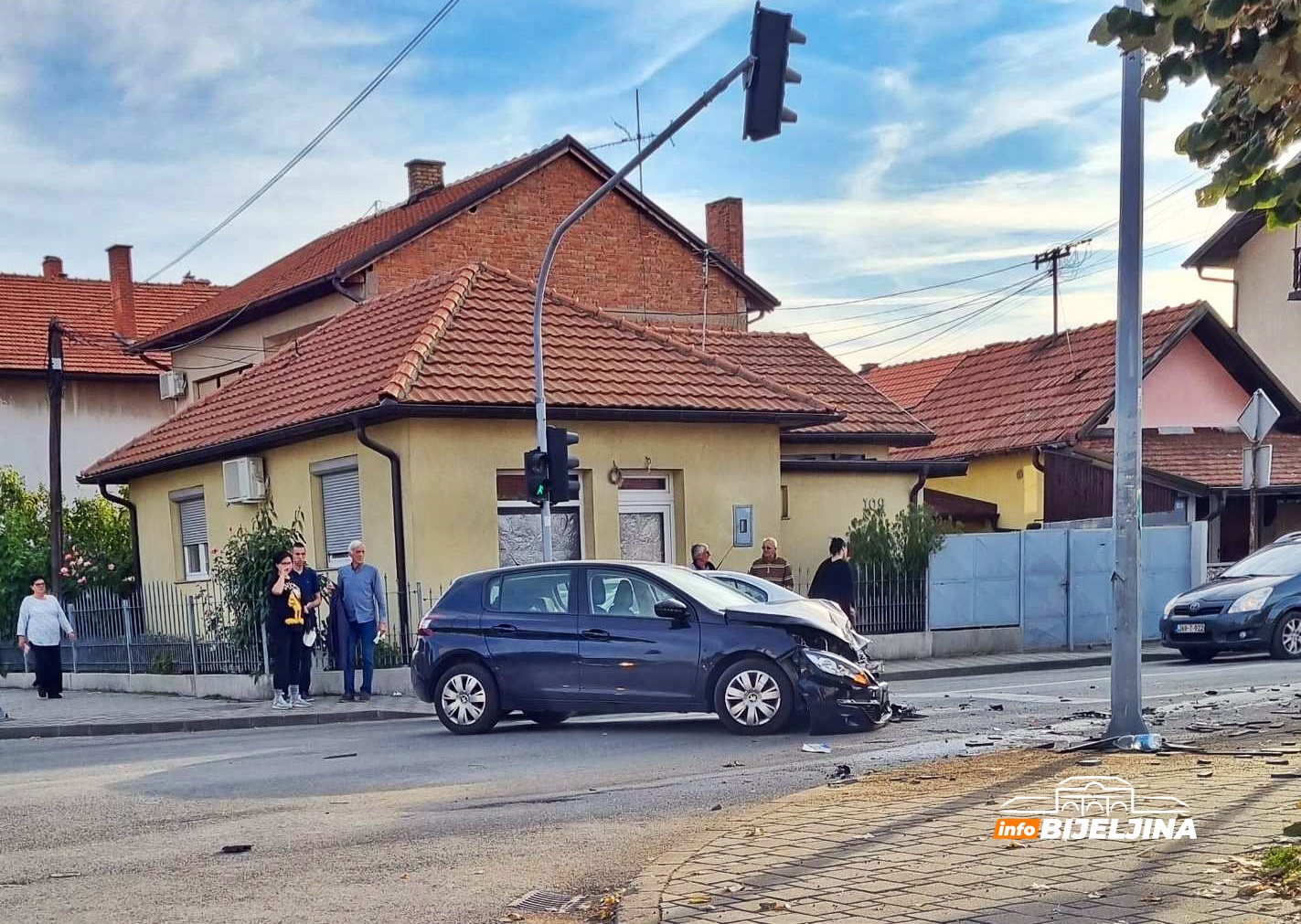 Bijeljina: Sudar u Majevičkoj ulici, usporen saobraćaj (FOTO)
