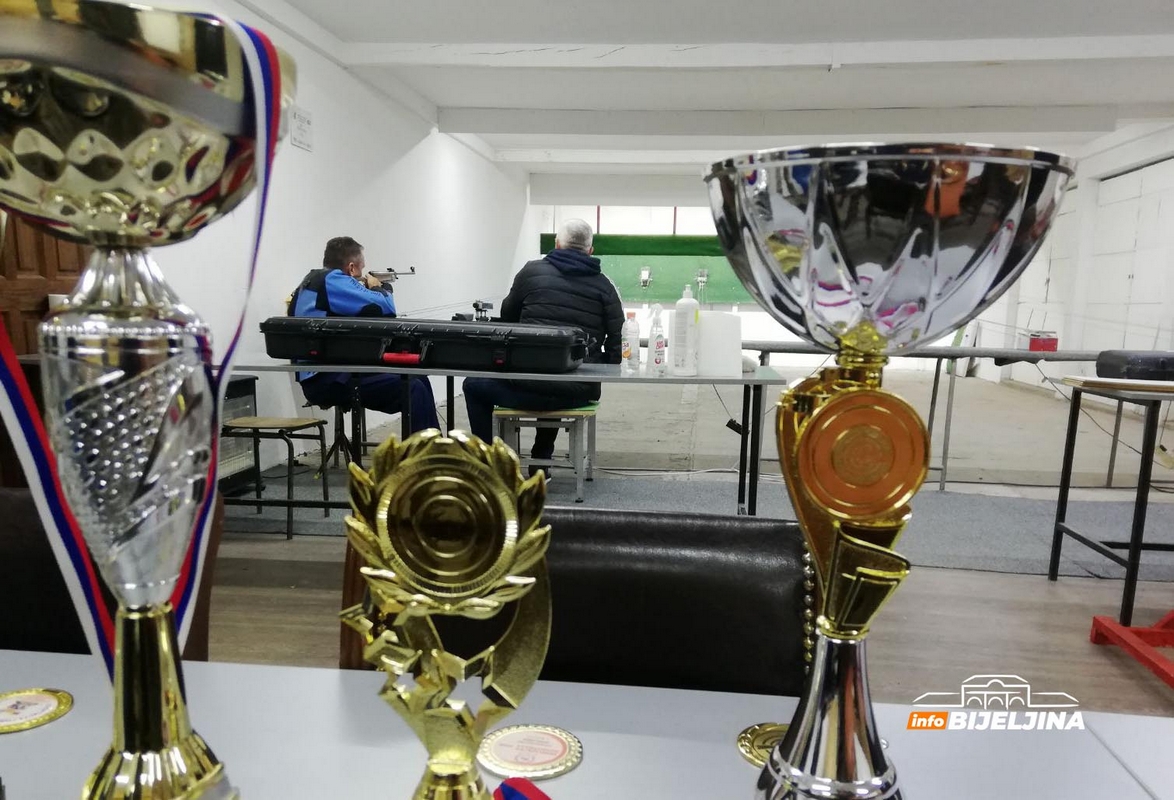 Bijeljina: Streljački klub “Orao” najuspješniji u RS (FOTO)