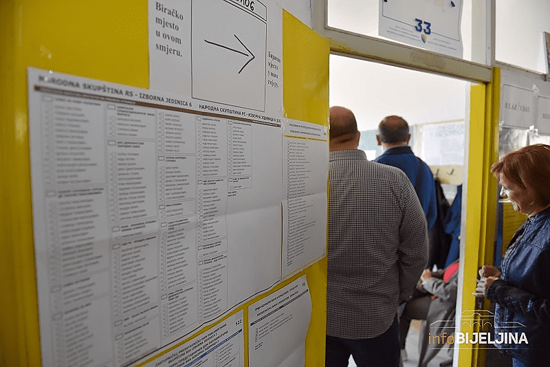 Nove izborne tehnologije u BiH na čekanju: Bez novca nakon gašenja USAID-a