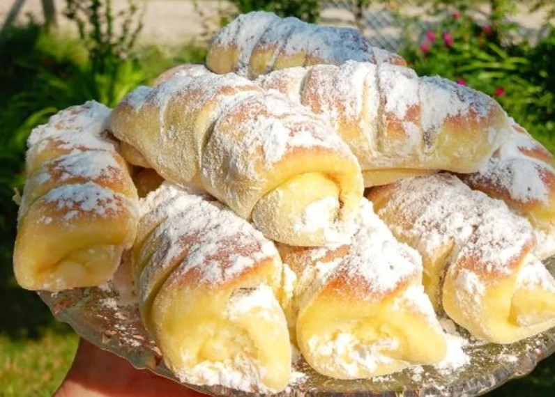 Za ove pamuk kiflice sa Nutelom svi će vam tražiti recept: Evo kako da vam tijesto bude savršeno