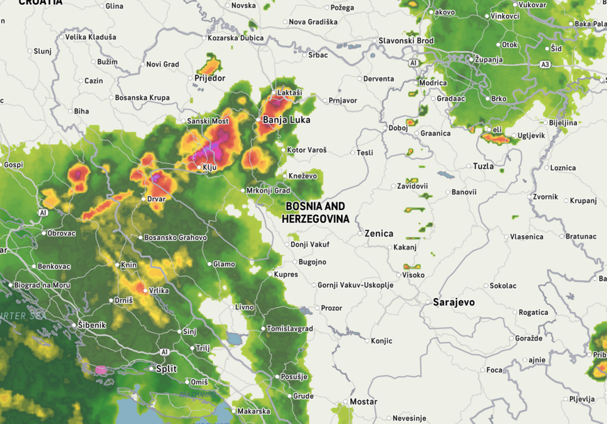 PADAVINE ZAHVATILE JEDAN DIO BiH Pratite mapu kretanja kiše i najavljenog nevremena