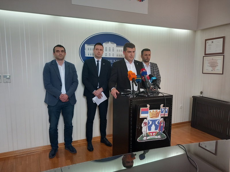 Gradonačelnik Bijeljine podnio krivičnu prijavu zbog opstrukcije tendera za dezinsekciju (FOTO)