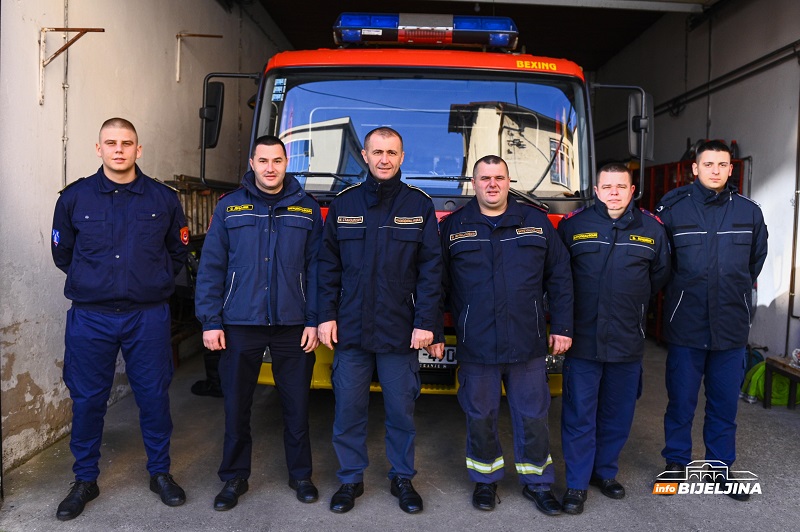 RADE I ZA BOŽIĆ Dežurne službe na usluzi građanima 24 časa (FOTO)