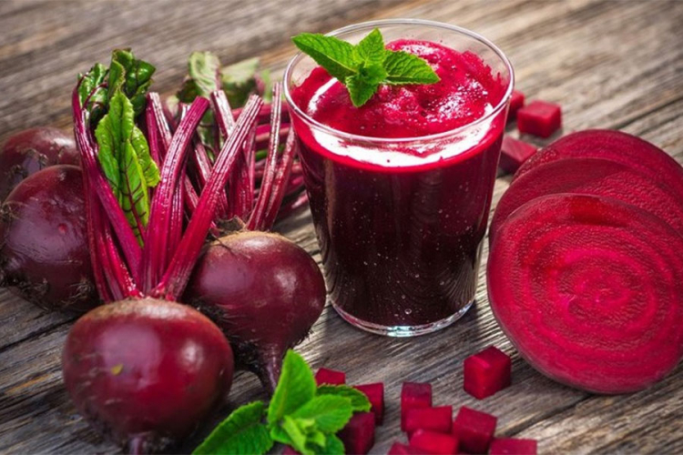 Šest zdravstvenih razloga zbog kojih bi trebali jesti cveklu