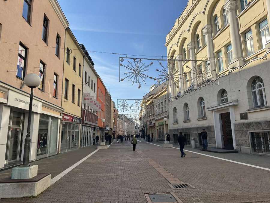 Stanivuković mimo tendera postavlja novogodišnji nakit