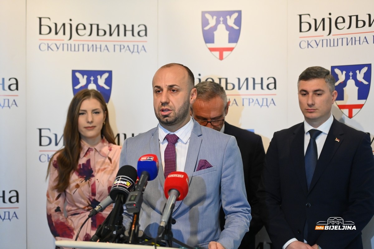 U Bijeljini potpisani ugovori po programima zapošljavanja i samozapošljavanja za 2025. godinu