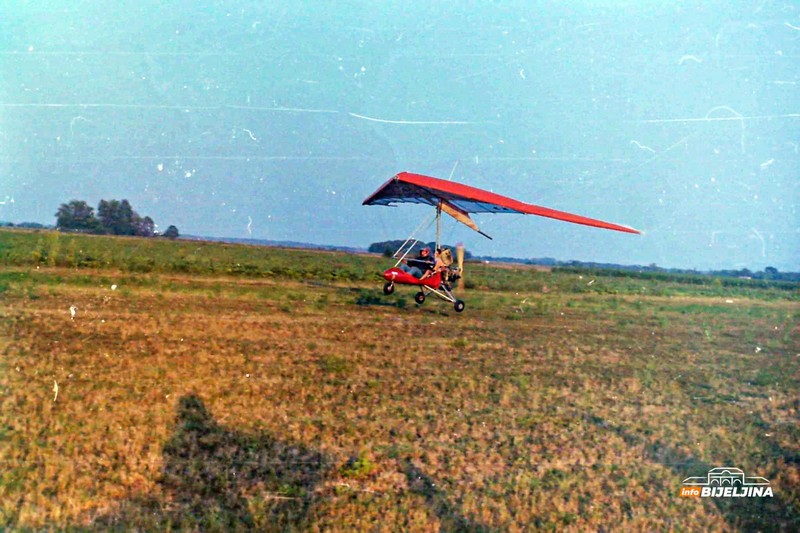 Sjećate li se senzacije u Bijeljini: Mnogi još pamte balon u koji je smio da uđe samo jedan Semberac (FOTO)