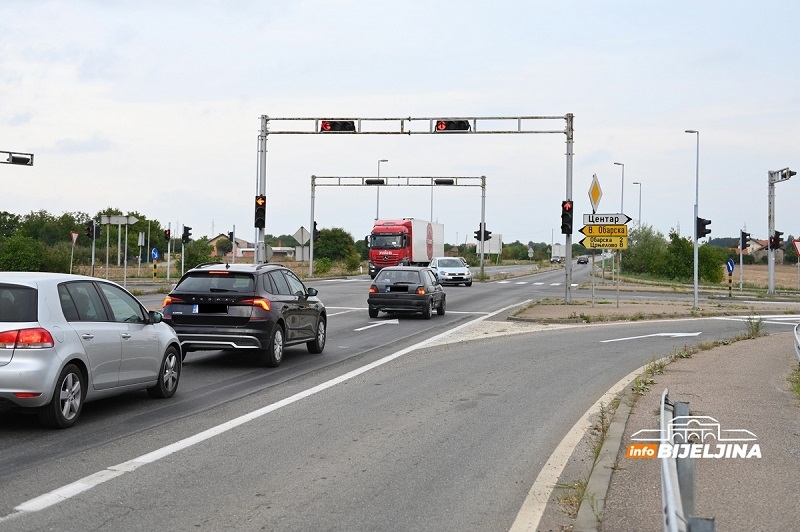 Saobraćaj se odvija usporeno zbog sanacija na putu Brčko - Bijeljina