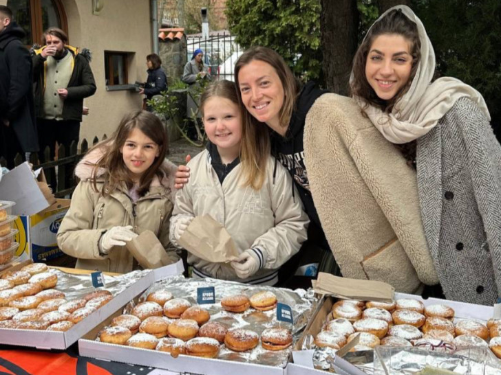 Napravili 100.000 krofni -