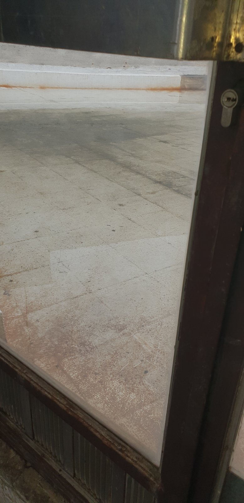 Stanari ne mogu da se dogovore oko održavanja stubišta, rasvjete, popravki lifta... /FOTO/