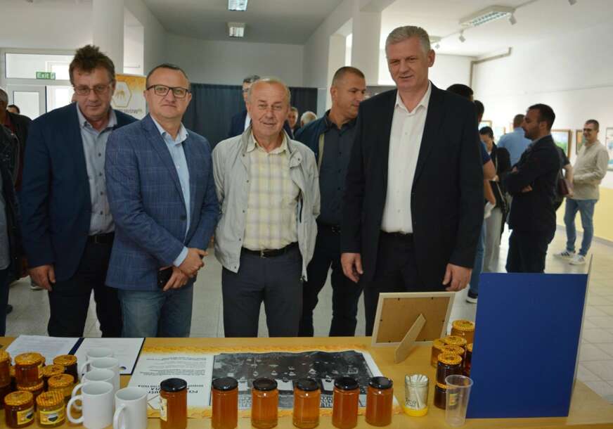 U Loparama održana centralna prezentacija zaštićene oznake geografskog porijekla