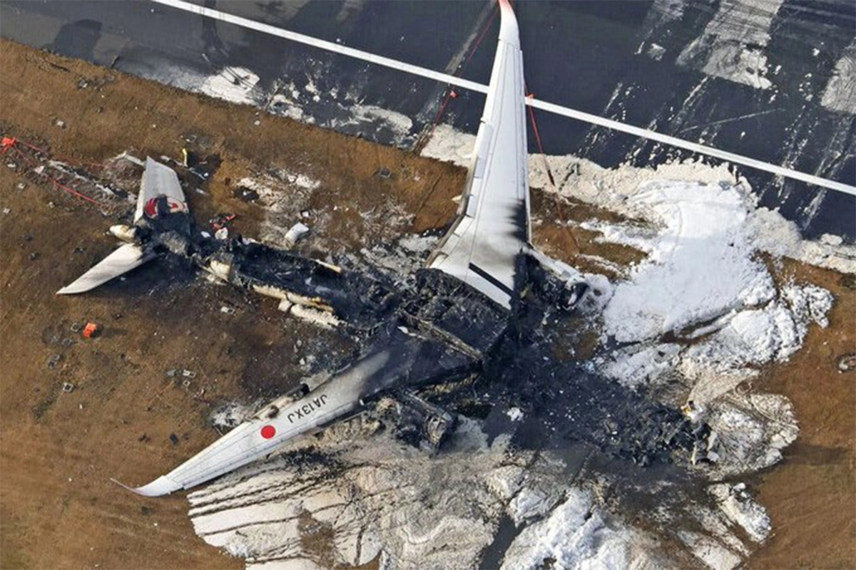 Tragedija u Francuskoj: Među 11 poginulih u padu aviona bili i putnici kojima je prvi padobranski skok bio poklon
