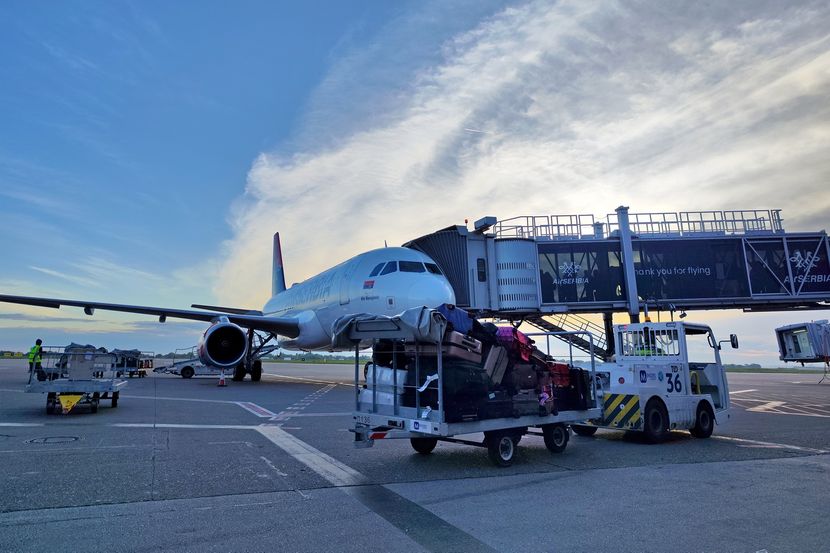 Otkazani današnji letovi na relacijama Beograd–Dubai i Beograd–Doha