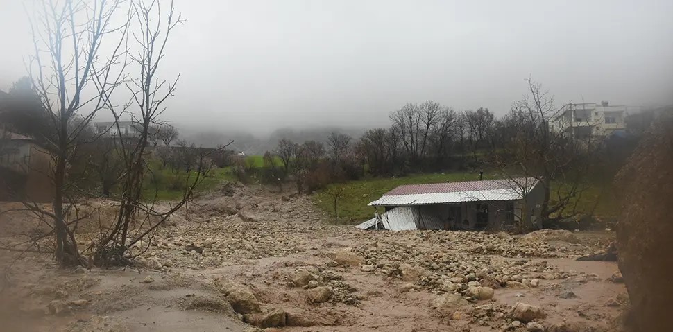 Nakon razornih zemljotresa poplave: Deset žrtava u poplavama u Turskoj
