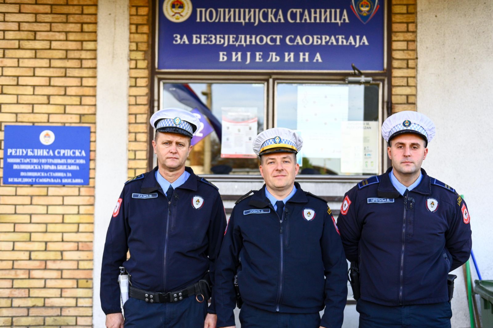 Bijeljinski policajci pronašli kradljivca vozila: Pijan imao nezgodu, pokušao pobjeći pa savladan 
