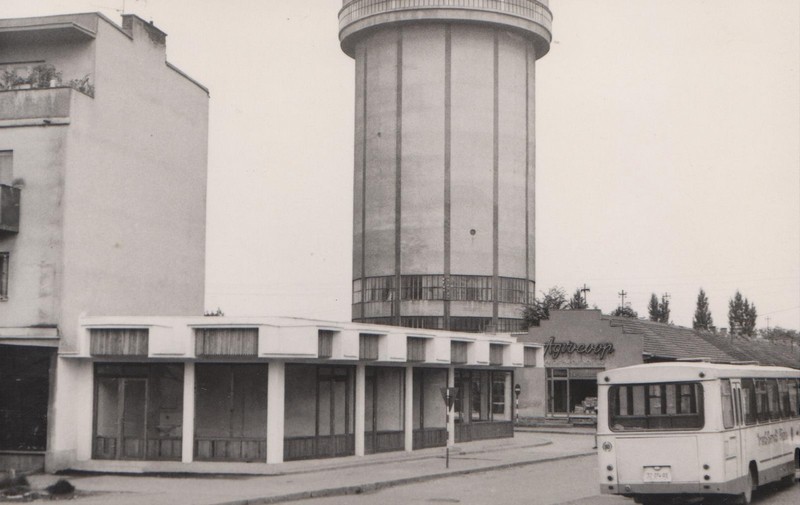 Prepoznatljiv bijeljinski simbol: Kako je vodotoranj izgledao u prošlosti (FOTO)