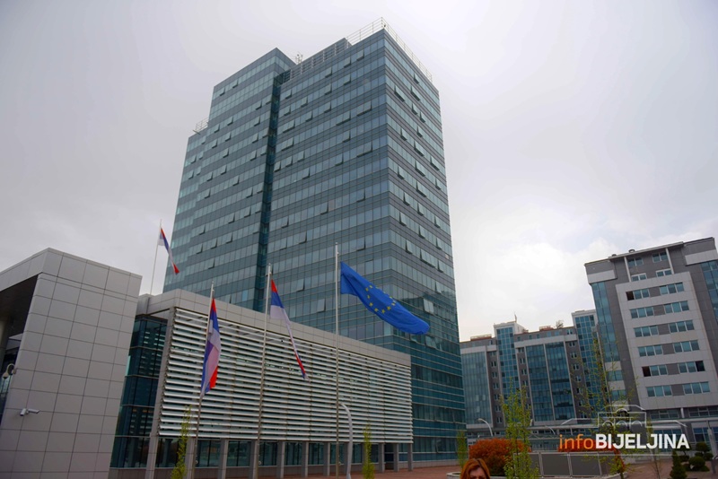 Nova Vlada Srpske preuzima dužnost