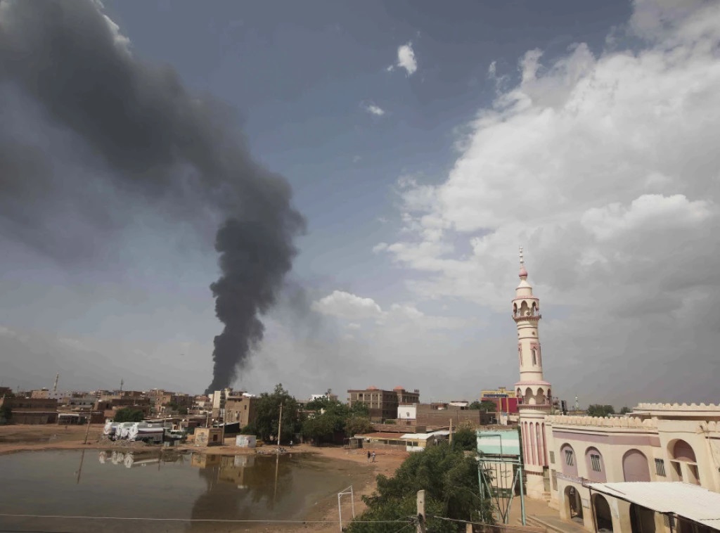 Napadnut počasni konzulat Srbije, ima povrijeđenih