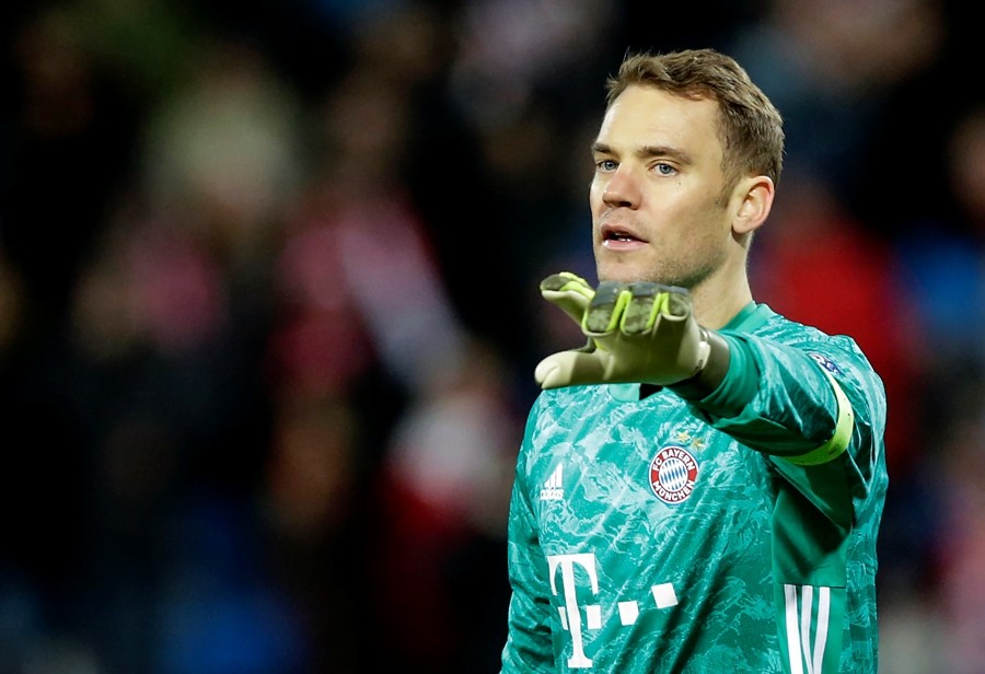 Nojer slomio nogu i završio sezonu